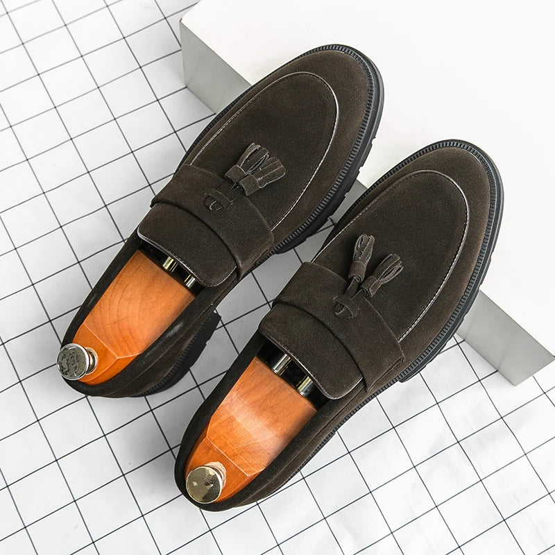 Hot Selling Soft Soled Comfortable Loafers Europe America Massage Soles Men's Commuting Work Shoes Party Men's Formal Shoes